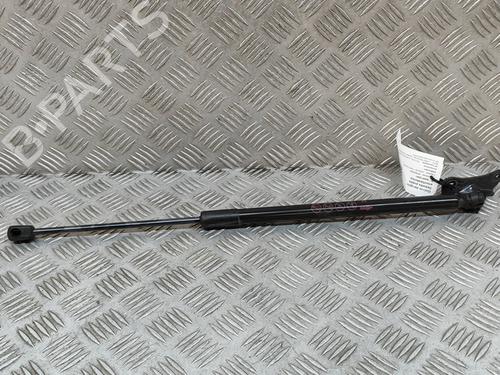 Used Tailgate lift support TOYOTA COROLLA Estate (_E21_) 1.8 Hybrid (ZWE211) (98 hp) 28550012