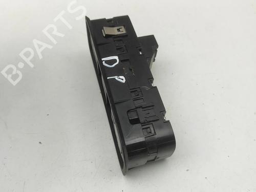 Right front window switch PORSCHE PANAMERA (971) 2.9 4 E-Hybrid (97ABE1, 97BBE1, 97ABX1) | BP33624933I26 - Image 2
