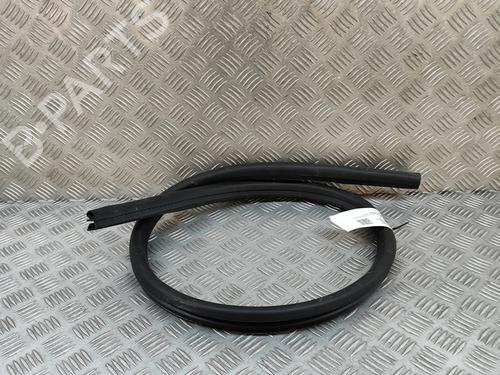 rubber-door-seal-jaguar-f-type-coupe-x152-2013-26142013 main image
