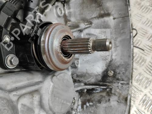 Gearbox VW AMAROK (2HA, 2HB, S1B, S6B, S7A, S7B, AGD) 2.0 TDI 4motion | BP30836820M3