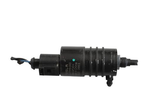 Used Washer pump TESLA MODEL Y (5YJY) EV Performance All-wheel Drive (462 hp) 30248103