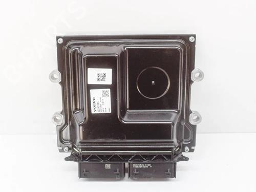 Used Engine control unit (ECU) VOLVO V90 II Estate (235) D5 AWD (235 hp) 7798141