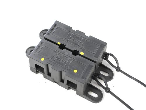 Used Fuse box LAND ROVER RANGE ROVER IV (L405) 5.0 SCV8 4x4 (510 hp) 30211235