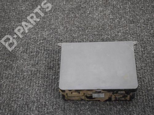 Used Electronic module CITROËN C3 III (SX) 1.2 VTi 82 (82 hp) 6749010