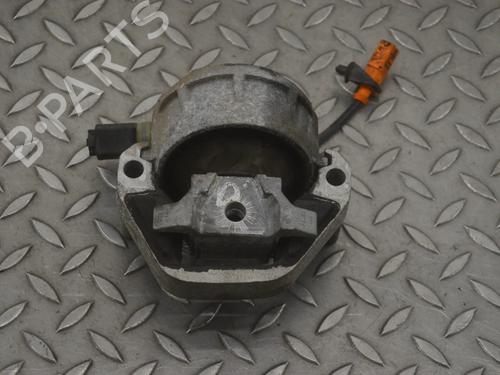 Used Engine mount Engine mount AUDI A6 C7 Avant (4G5, 4GD) 3.0 TDI quattro (272 hp) 33364773 33364773