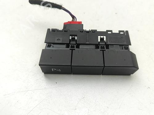 Comutador Comutador VW T-ROC (A11, D11) 1.5 TSI (150 hp) 33847630 33847630