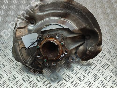 Used Left front steering knuckle BMW 7 (G11, G12) 730 d (265 hp) 19501568