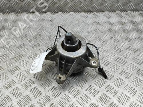 Used Engine mount Engine mount MERCEDES-BENZ GLE (V167) GLE 400 d 4-matic (167.123) (330 hp) 32991040 32991040