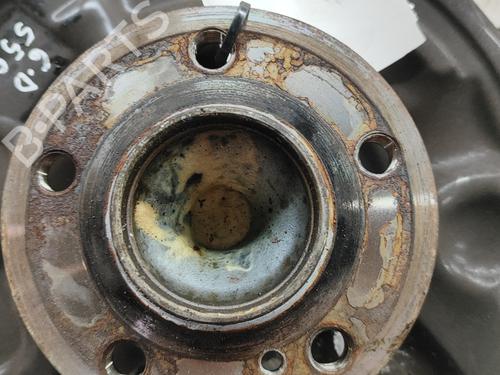 Right rear steering knuckle INFINITI Q30 1.6 | BP28563275M28