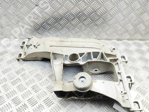 Used Gearbox mount Gearbox mount 39409148 39409148