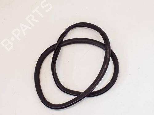 other-volvo-v40-hatchback-525-d2-31385842-2012-2013-2014-2015-2016-2017-2018-2019-14662343 main image