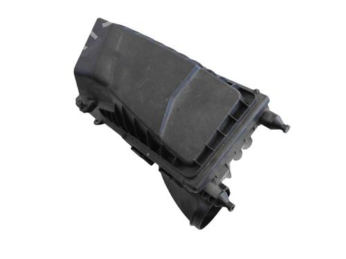 Used Air filter box LAND ROVER DISCOVERY V (L462) 3.0 Td6 4x4 (258 hp) 30246767