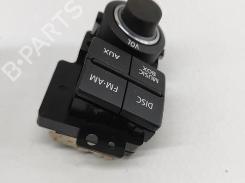 Switch NISSAN NAVARA NP300 (D40) 2.5 dCi 4WD (D40TT, D40T, D40M, D40BB) | BP21809530I30 