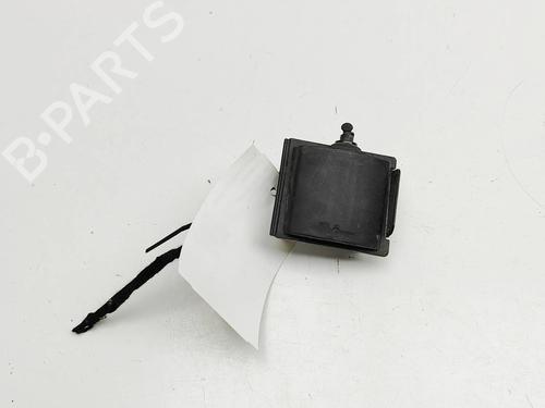 Bouchon de réservoir MERCEDES-BENZ GLA (H247) GLA 200 (247.787) (163 hp) 30857081