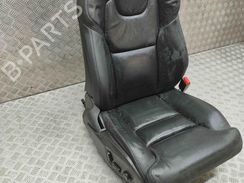 Right front seat VOLVO XC60 II (246) 2.0 B5 Mild-Hybrid | BP29486147C16 