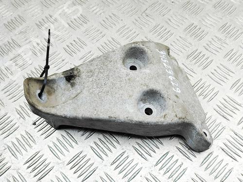 Støtte Støtte BMW 1 (F20) 116 d (116 hp) 33938033 33938033