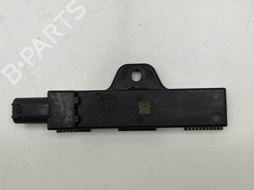 Used Electronic module BMW X2 (U10) iX2 xDrive 30 (313 hp) 28432286