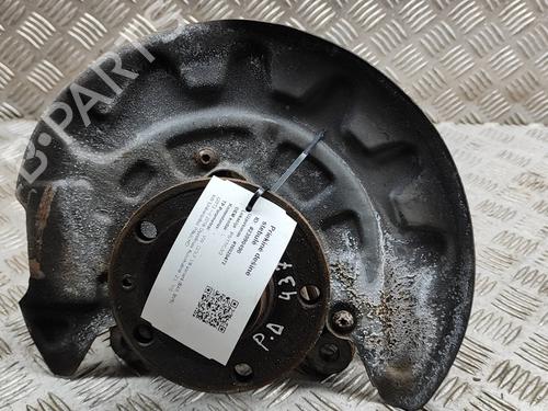 Used Right front steering knuckle VW GOLF VII Variant (BA5, BV5) 2.0 TDI (150 hp) 17634684