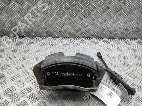 Used Left front brake caliper Left front brake caliper MERCEDES-BENZ CLA (C118) CLA 250 e (118.386) (218 hp) 39656082 39656082
