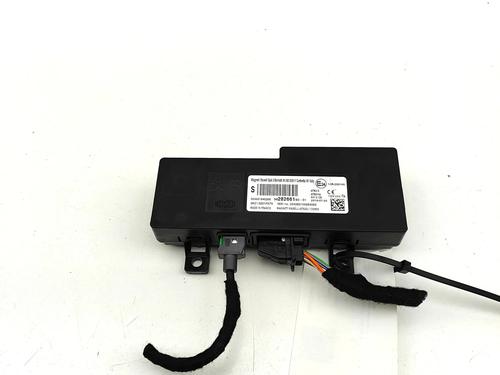 Used Electronic module Electronic module PEUGEOT 508 SW II (FC_, FJ_, F4_) 1.5 BlueHDi 130 (131 hp) 33389485 33389485