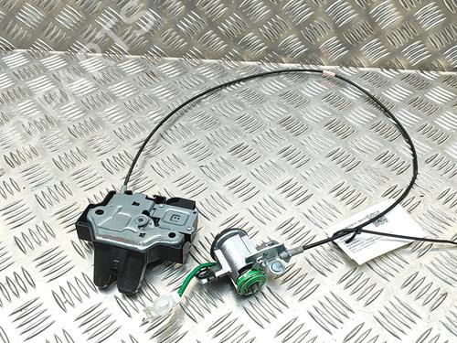 BP32369634C101 main image