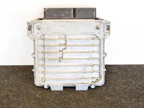 Used Engine control unit (ECU) MERCEDES-BENZ CLA Coupe (C117) CLA 180 (117.342) (122 hp) 6755324