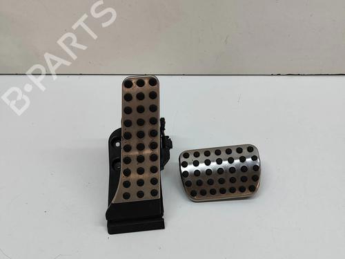 Used Pedal MERCEDES-BENZ C-CLASS (W206) C 200 (206.042) (204 hp) 28565958