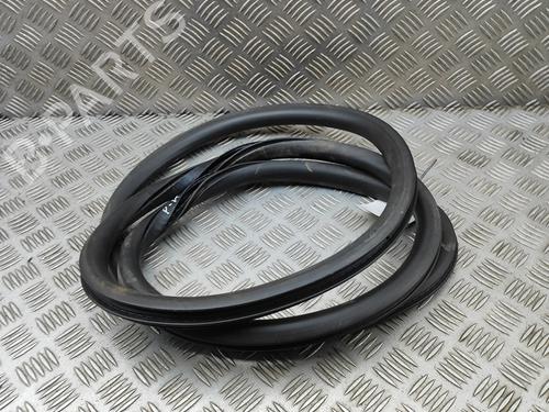 Gummiliste Gummiliste VOLVO V40 Cross Country (526) D2 (120 hp) 33378705 33378705