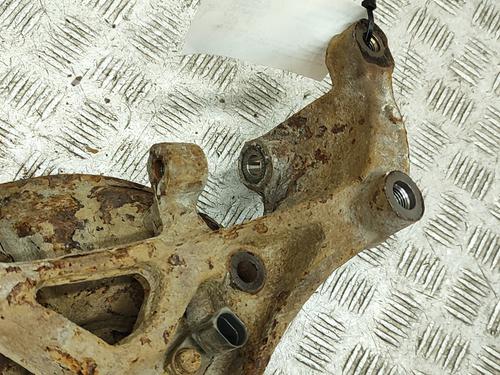 Right rear steering knuckle VW GOLF VII (5G1, BQ1, BE1, BE2) e-Golf | BP26570136M28 