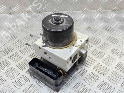 Used ABS pump RENAULT CLIO III (BR0/1, CR0/1) 1.2 16V (BR02, BR0J, BR11, CR02, CR0J, CR11) (75 hp) 8410148