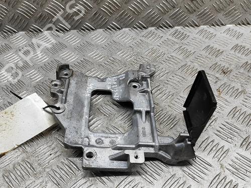 Used Support NISSAN LEAF (ZE1) Electric (150 hp) 27777884