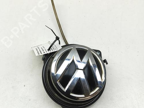 Used Tailgate handle VW PASSAT B8 Variant (3G5, CB5) 2.0 TDI (150 hp) 32421111