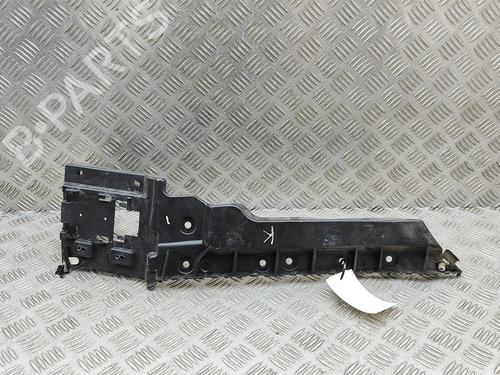 Used Rear bumper bracket Rear bumper bracket LAND ROVER RANGE ROVER SPORT II (L494) 4.4 SDV8 4x4 (340 hp) 33985689 33985689