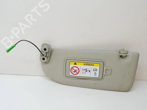 left-sun-visor-volvo-xc40-536-2017-27752313 main image