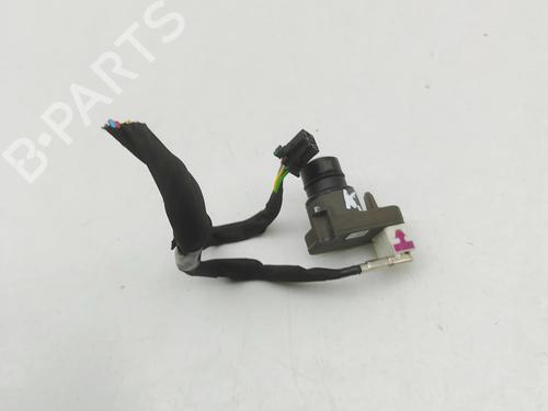 Camera TESLA MODEL 3 (5YJ3) EV Performance AWD | BP33697919E14 - Image 3