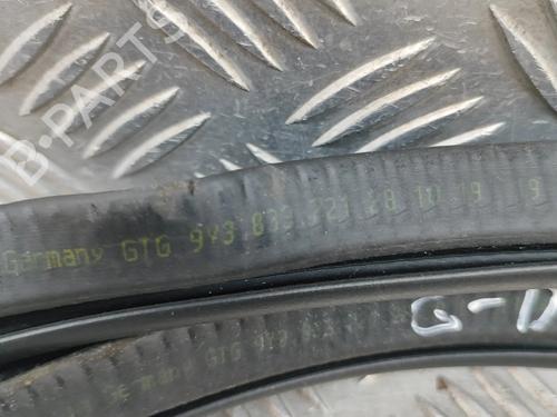 Rubber door seal PORSCHE CAYENNE Coupe (9YB) 3.0 AWD (9YBAA1) | BP28432303C142 