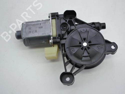 Used Right front window motor AUDI A3 (8V1, 8VK) 1.4 TFSI (122 hp) 30267436