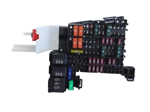 Used Fuse box Fuse box VW GOLF VIII (CD1, DA1) 1.5 TSI (131 hp) 33366469 33366469