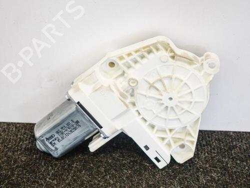 Used Left front window motor AUDI A6 C7 Avant (4G5, 4GD) 2.0 TDI (177 hp) 6740221
