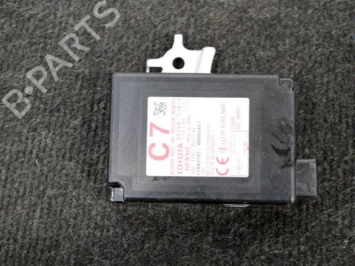 Used Electronic module LEXUS IS III (_E3_) 300h (AVE30_, AVE30R) (223 hp) 7738771