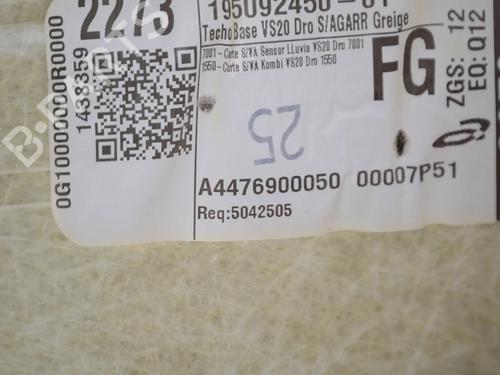 Interiør tag MERCEDES-BENZ VITO Tourer (W447) 119 CDI / 119 BlueTEC (447.701, 447.703, 447.705) | BP30252103I12 