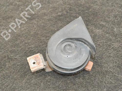 Used Horn Horn VOLVO V70 II (285) 2.4 D (126 hp) 20337425 20337425