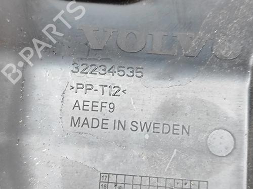 Andre VOLVO XC40 (536) T3 | BP27765860O1 