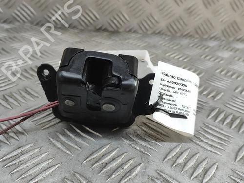 bakluke-las-toyota-prius-_w6_-2023-27795803 main image