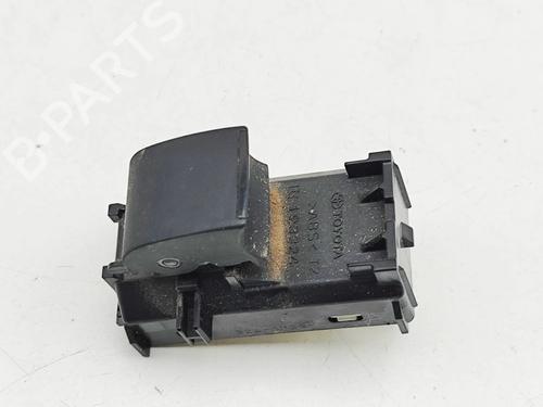 Used Left front window switch Left front window switch TOYOTA HILUX VIII Pickup (_N1_) 2.4 D 4WD (GUN125_, GUN125R) (150 hp) 34037384 34037384