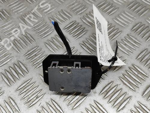 Used Heater resistor TOYOTA HILUX VIII Pickup (_N1_) 2.4 D 4WD (GUN125_, GUN125R) (150 hp) 26025641