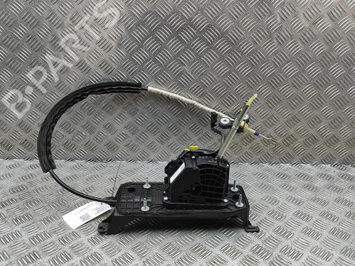 gear-lever-vw-golf-vii-5g1-bq1-be1-be2-2012-2013-2014-2015-2016-2017-2018-2019-2020-2021-33387274 main image