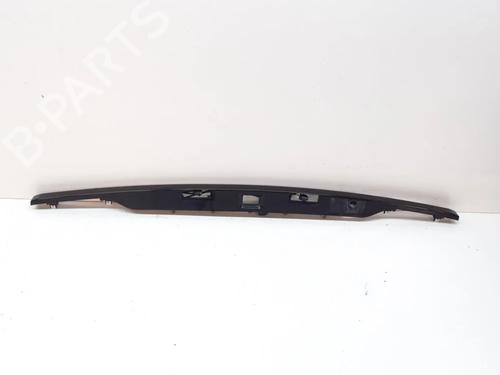 Used Tailgate trim Tailgate trim LAND ROVER RANGE ROVER EVOQUE (L538) 2.0 D 4x4 (150 hp) 14632912 14632912