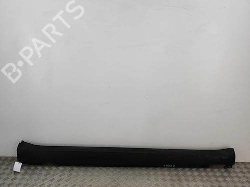 right-sideskirt-porsche-macan-95b-2014-38017868 main image