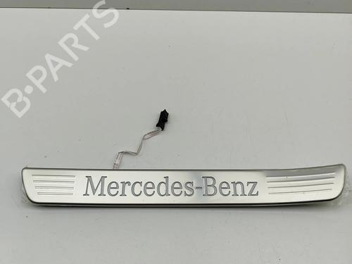 Used Step Step MERCEDES-BENZ GLE (V167) GLE 450 4-matic (167.159) (381 hp) 29391751 29391751